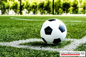 Dortmund siegt spät: Elfmeter-Drama gegen St. Pauli begeistert 81.000 Fans!