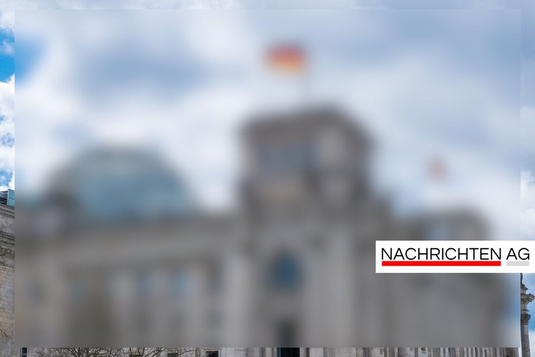 Amtsgericht Hamburg verurteilt einen Mann zu Bewährungsstrafe für den Versand von Nacktfotos einer Jugendlichen. Gefahren des Internets.