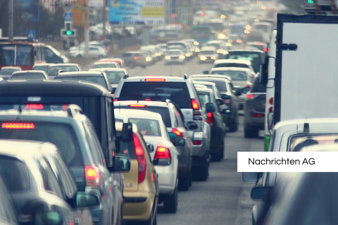 Staualarm zum Ferienstart: A1 und A7 am Wochenende überlastet!