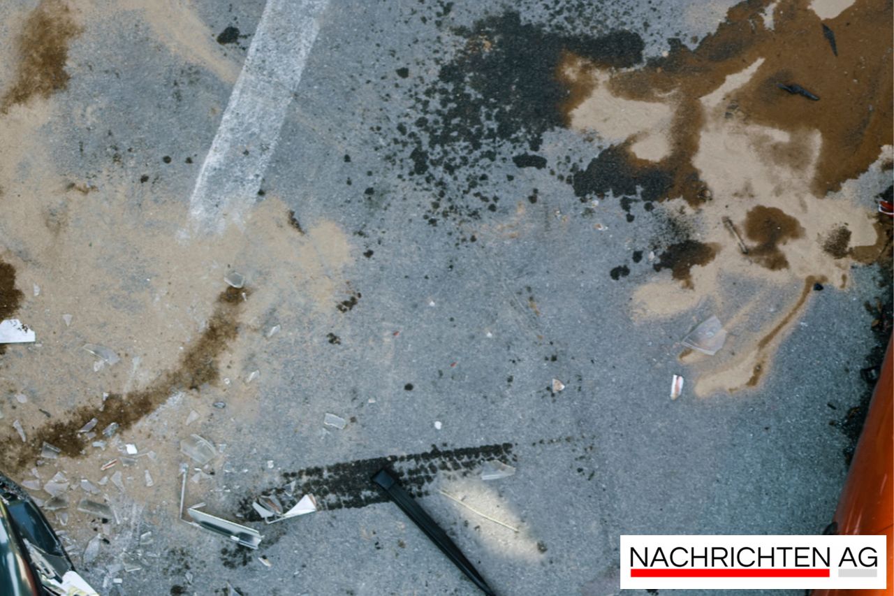 Schwerer Busunfall in Hamburg: 20 Verletzte, darunter Kinder aus Blankenese!